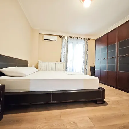 Alb Tirana
